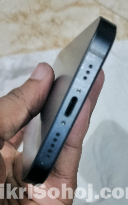 I phone 12 Super fresh